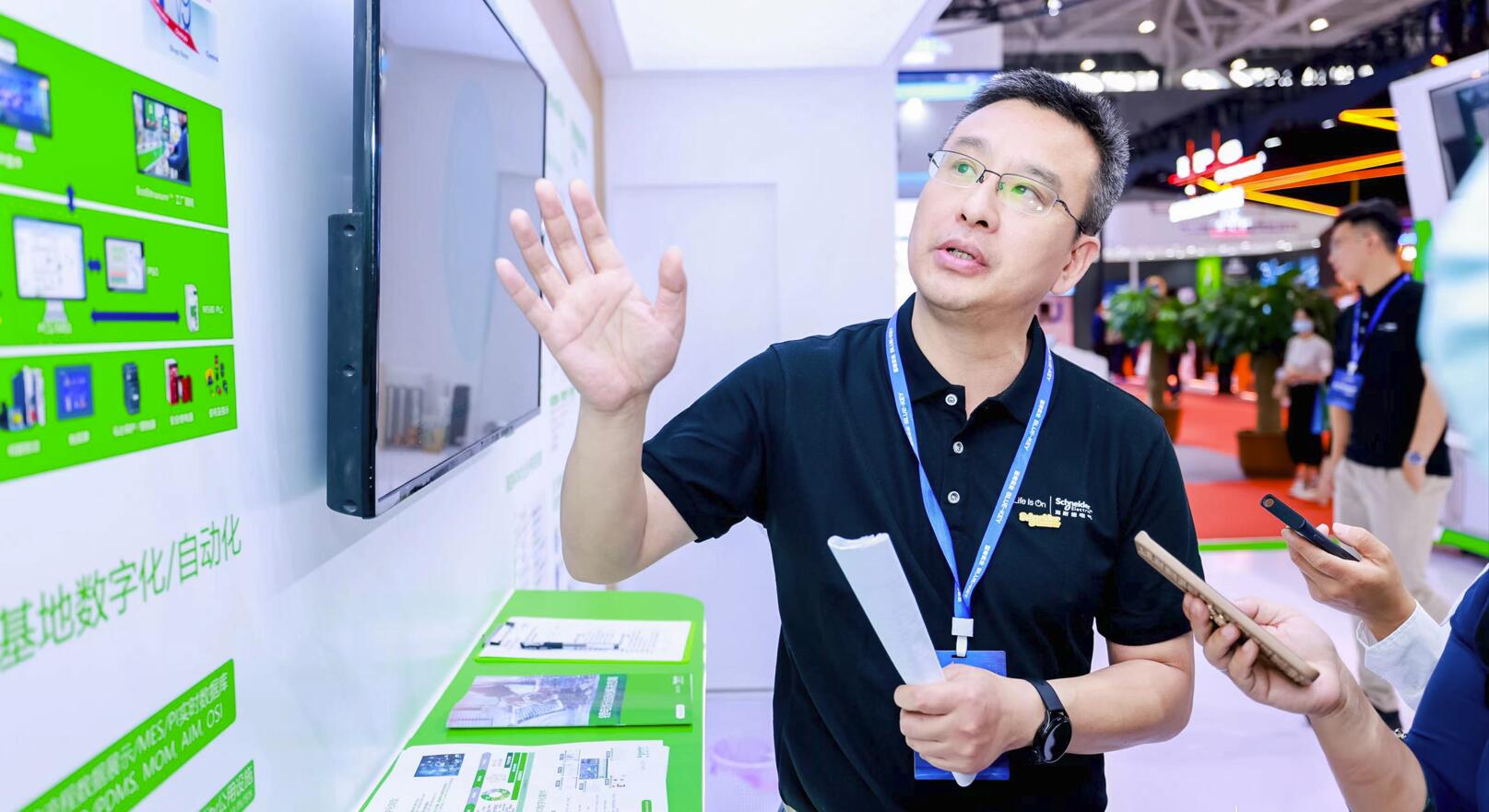 美卓NE724S1阀门定位器从咨询到落地，施耐德电气助力电池行业按下绿色转型“加速键”